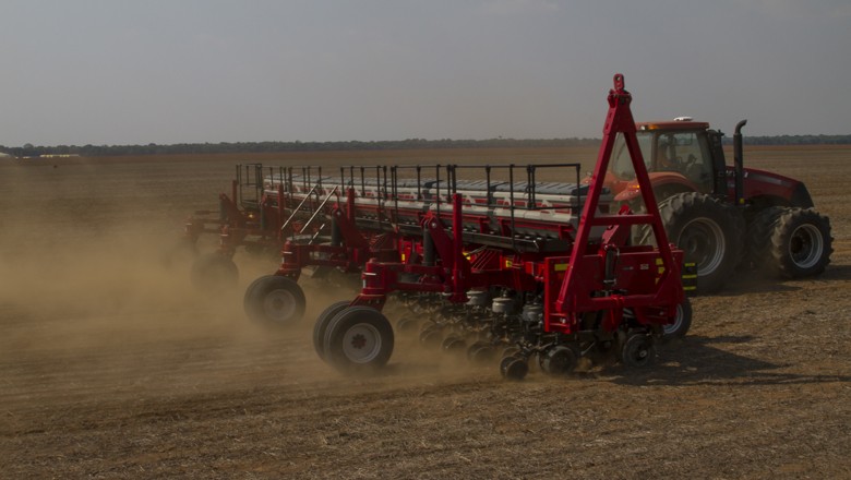 Plantio da safra de soja atinge 9% no Paraná