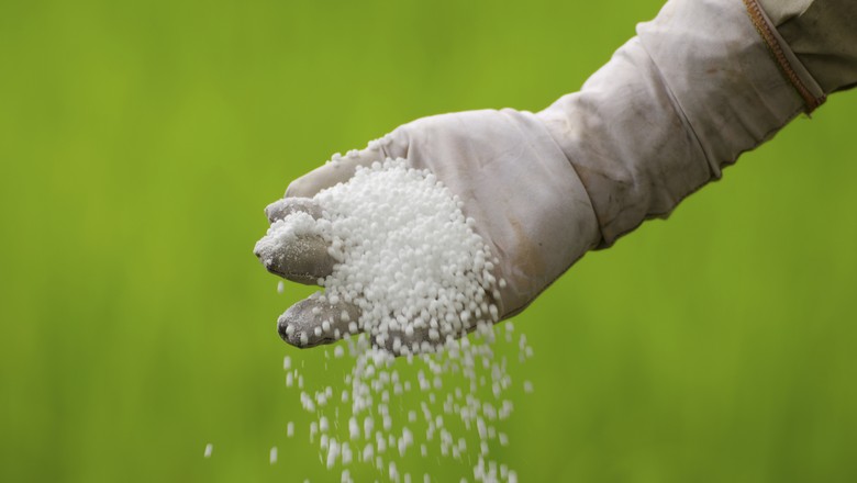 Entregas de fertilizantes no Brasil sobem pouco em setembro