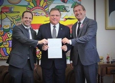 Agrônomo passa a ser responsável por misturas de agrotóxicos