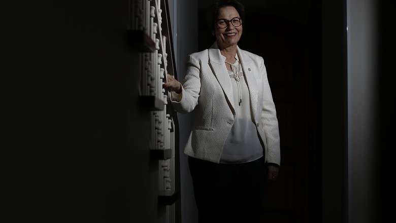 'Nunca se vai conseguir' uma tabela justa de frete, diz ministra da Agricultura