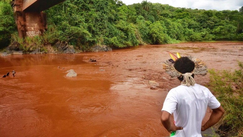Indígenas ficaram sem peixes e não podem usar água do rio Paraopeba