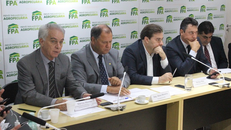 Plano para logística deve ser de dez anos, defende bancada ruralista