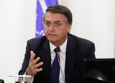 Bolsonaro diz que relação com a China vai melhorar